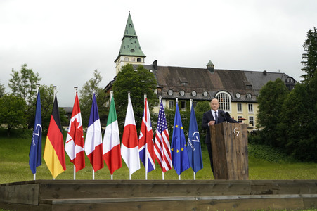 Abschlusspressekonferenz zum G7-Gipfel in Klais