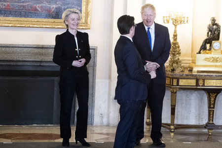 Fototermin zum Gala Dinner der Nato-Staats- und Regierungschefs in Madrid