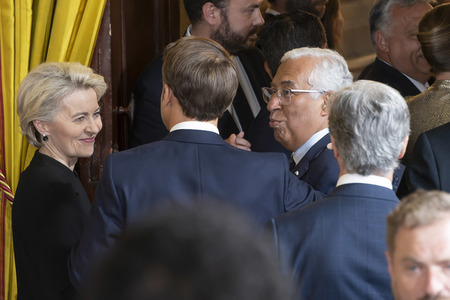 Fototermin zum Gala Dinner der Nato-Staats- und Regierungschefs in Madrid