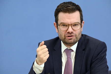 Bundespressekonferenz Vorstellung des Eckpunktepapiers zum Selbstbestimmungsgesetz in Berlin