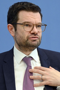 Bundespressekonferenz Vorstellung des Eckpunktepapiers zum Selbstbestimmungsgesetz in Berlin