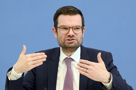 Bundespressekonferenz Vorstellung des Eckpunktepapiers zum Selbstbestimmungsgesetz in Berlin