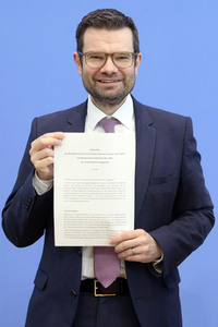 Bundespressekonferenz Vorstellung des Eckpunktepapiers zum Selbstbestimmungsgesetz in Berlin