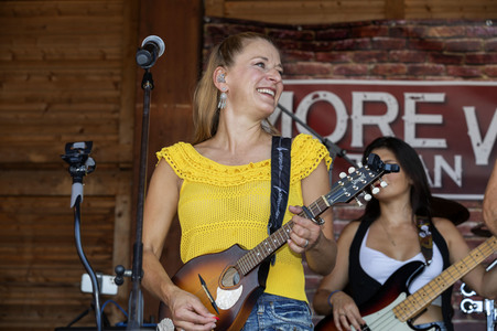 Konzert von More Than Words in Walddorf