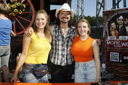 Konzert von More Than Words in Walddorf