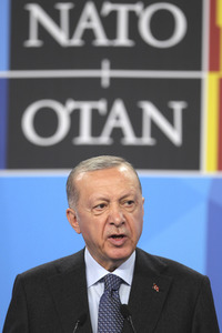 Pressekonferenz mit Recep Tayyip Erdoğan zum NATO Gipfel 2022 in Madrid