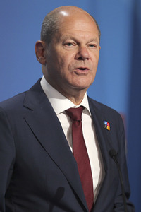 Pressekonferenz mit Olaf Scholz zum NATO Gipfel 2022 in Madrid