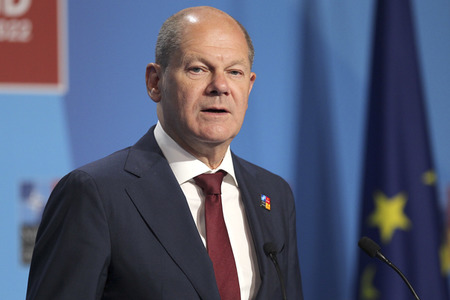 Pressekonferenz mit Olaf Scholz zum NATO Gipfel 2022 in Madrid