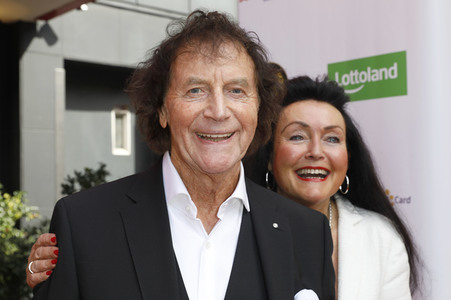 Gala 'Goldene Sonne Spezial - 40 Jahre deutsches Privatfernsehen' in Essen