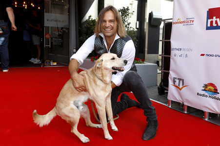 Gala 'Goldene Sonne Spezial - 40 Jahre deutsches Privatfernsehen' in Essen