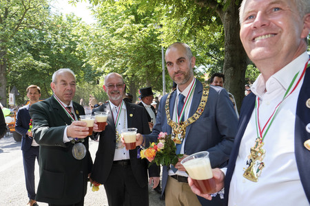 Schützenausmarsch zum Schützenfest 2022 in Hannover