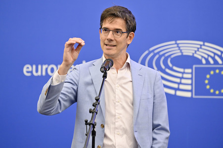 Pressekonferenz zum delegierten Taxonomie-Rechtsakt über Kernenergie und Gas im Europäischen Parlament in Straßburg