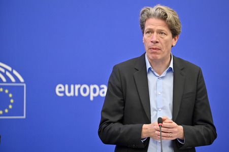 Pressekonferenz zum delegierten Taxonomie-Rechtsakt über Kernenergie und Gas im Europäischen Parlament in Straßburg