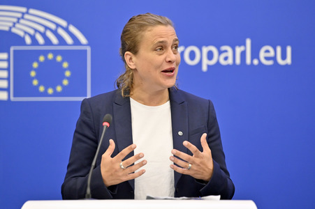 Pressekonferenz zum delegierten Taxonomie-Rechtsakt über Kernenergie und Gas im Europäischen Parlament in Straßburg