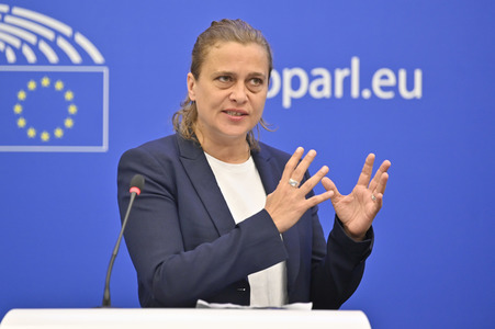 Pressekonferenz zum delegierten Taxonomie-Rechtsakt über Kernenergie und Gas im Europäischen Parlament in Straßburg