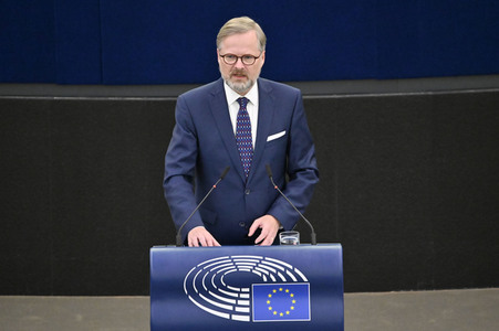 Petr Fiala stellt Prioritäten der tschechischen EU-Ratspräsidentschaft vor im EU-Parlament in Straßburg