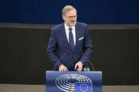 Petr Fiala stellt Prioritäten der tschechischen EU-Ratspräsidentschaft vor im EU-Parlament in Straßburg