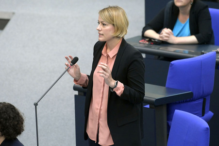 46. Sitzung des Deutschen Bundestages in Berlin