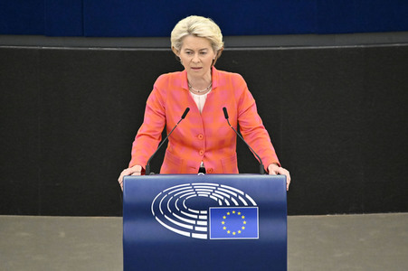 Petr Fiala stellt Prioritäten der tschechischen EU-Ratspräsidentschaft vor im EU-Parlament in Straßburg