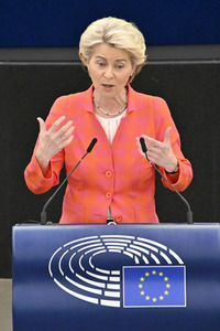 Petr Fiala stellt Prioritäten der tschechischen EU-Ratspräsidentschaft vor im EU-Parlament in Straßburg