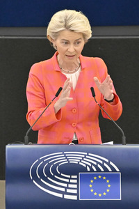 Petr Fiala stellt Prioritäten der tschechischen EU-Ratspräsidentschaft vor im EU-Parlament in Straßburg