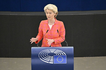 Petr Fiala stellt Prioritäten der tschechischen EU-Ratspräsidentschaft vor im EU-Parlament in Straßburg