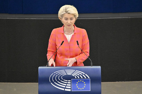 Petr Fiala stellt Prioritäten der tschechischen EU-Ratspräsidentschaft vor im EU-Parlament in Straßburg