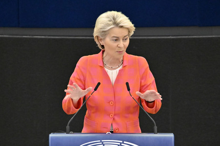 Petr Fiala stellt Prioritäten der tschechischen EU-Ratspräsidentschaft vor im EU-Parlament in Straßburg