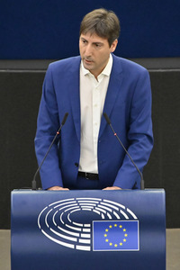 Petr Fiala stellt Prioritäten der tschechischen EU-Ratspräsidentschaft vor im EU-Parlament in Straßburg