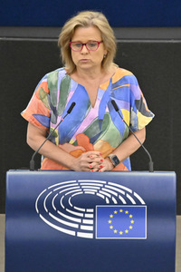 Petr Fiala stellt Prioritäten der tschechischen EU-Ratspräsidentschaft vor im EU-Parlament in Straßburg