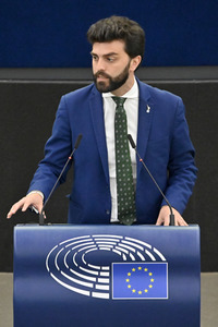 Petr Fiala stellt Prioritäten der tschechischen EU-Ratspräsidentschaft vor im EU-Parlament in Straßburg