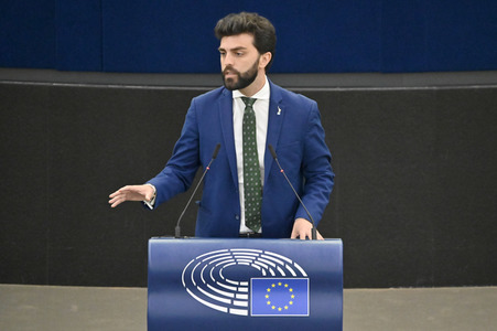 Petr Fiala stellt Prioritäten der tschechischen EU-Ratspräsidentschaft vor im EU-Parlament in Straßburg