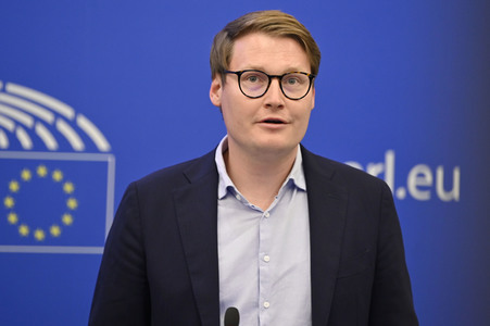 Pressekonferenz EU-Finanzierung für Ungarn gemäß der Rechtsstaatlichkeits-Konditionalitätsverordnung im EU-Parlament in Straßburg