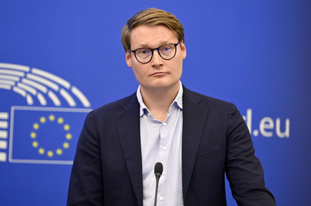 Pressekonferenz EU-Finanzierung für Ungarn gemäß der Rechtsstaatlichkeits-Konditionalitätsverordnung im EU-Parlament in Straßburg