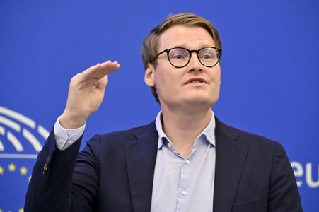 Pressekonferenz EU-Finanzierung für Ungarn gemäß der Rechtsstaatlichkeits-Konditionalitätsverordnung im EU-Parlament in Straßburg