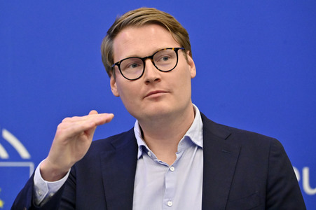 Pressekonferenz EU-Finanzierung für Ungarn gemäß der Rechtsstaatlichkeits-Konditionalitätsverordnung im EU-Parlament in Straßburg