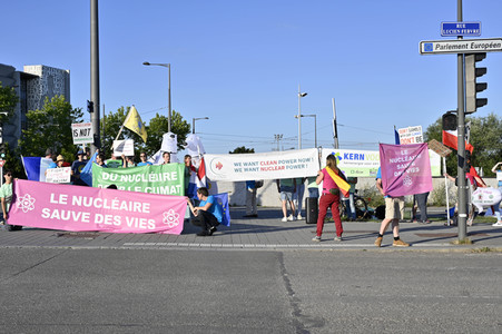 Demo für die EU-Taxonomie Verordnung in Straßburg