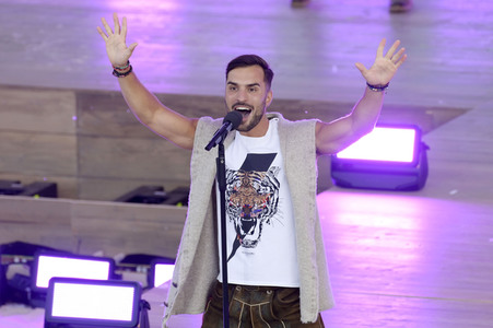 TV-Show 'Die große Schlagerstrandparty 2022 - Es geht wieder los!' in Gelsenkirchen