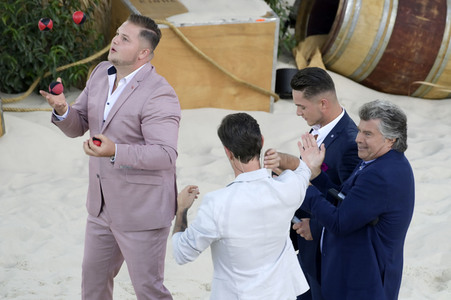 TV-Show 'Die große Schlagerstrandparty 2022 - Es geht wieder los!' in Gelsenkirchen