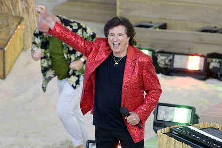 TV-Show 'Die große Schlagerstrandparty 2022 - Es geht wieder los!' in Gelsenkirchen