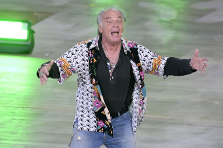 TV-Show 'Die große Schlagerstrandparty 2022 - Es geht wieder los!' in Gelsenkirchen