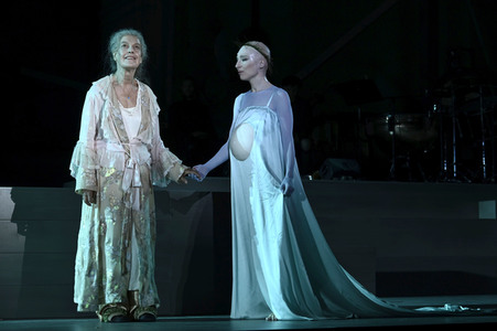 Theaterprobe 'Jedermann - Das Spiel vom Sterben des reichen Mannes' in Salzburg