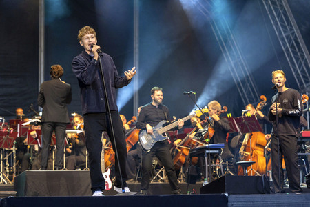 Konzert von Tim Bendzko und der Thüringer Philharmonie in Gotha