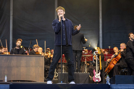 Konzert von Tim Bendzko und der Thüringer Philharmonie in Gotha