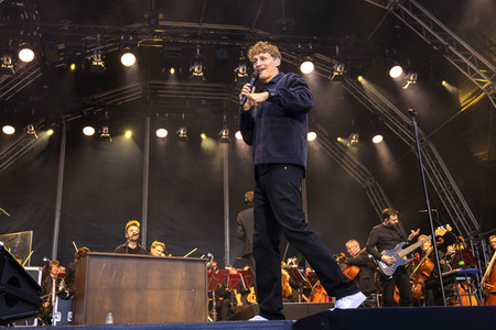 Konzert von Tim Bendzko und der Thüringer Philharmonie in Gotha