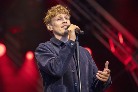 Konzert von Tim Bendzko und der Thüringer Philharmonie in Gotha