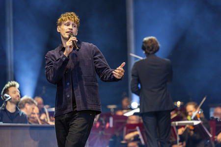 Konzert von Tim Bendzko und der Thüringer Philharmonie in Gotha