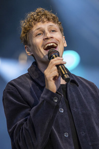 Konzert von Tim Bendzko und der Thüringer Philharmonie in Gotha