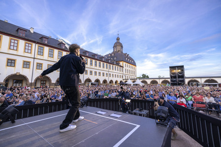 Konzert von Tim Bendzko und der Thüringer Philharmonie in Gotha