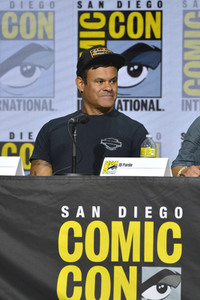 Podiumsgespräch 'Mayans M.C.', San Diego Comic-Con International 2022